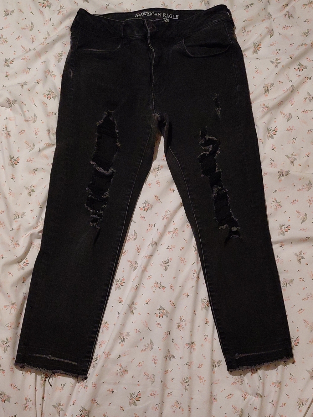 American Eagle Outfitters Black Ripped Skinny Jeans